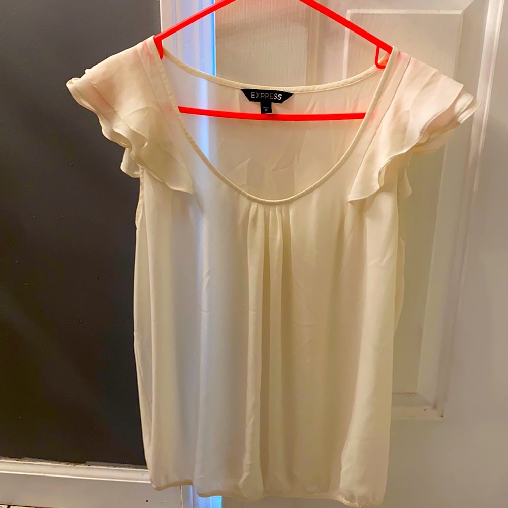 Size Med express blouse
